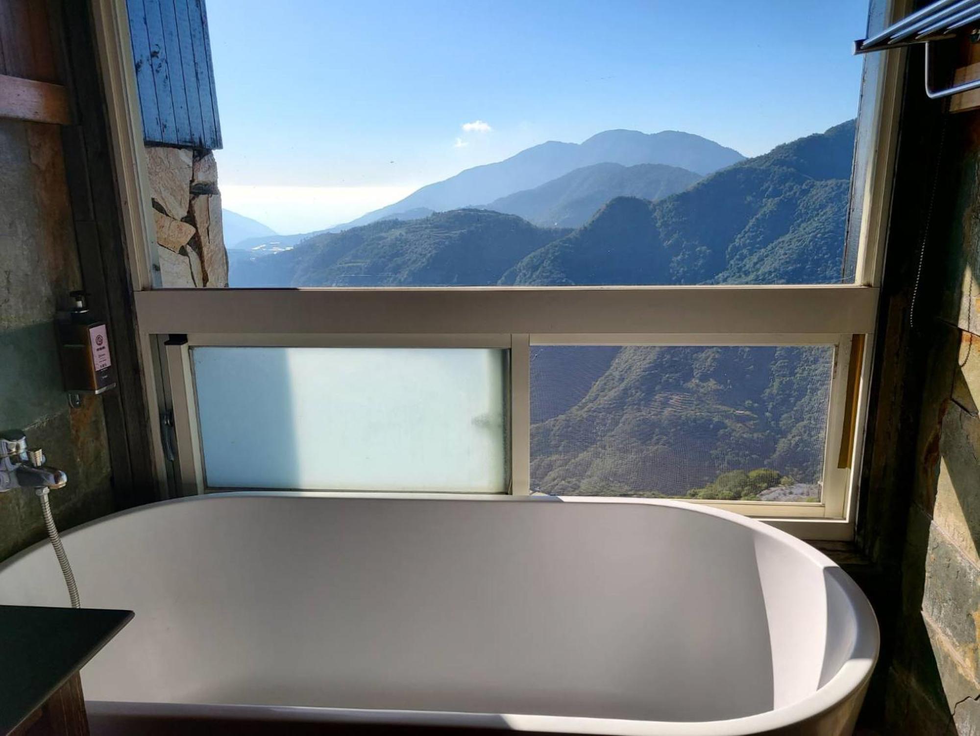 Top Cloud Villa Renai Εξωτερικό φωτογραφία